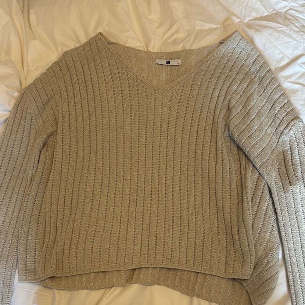 V-Neck Ribbed Knit Sweater - Beige
